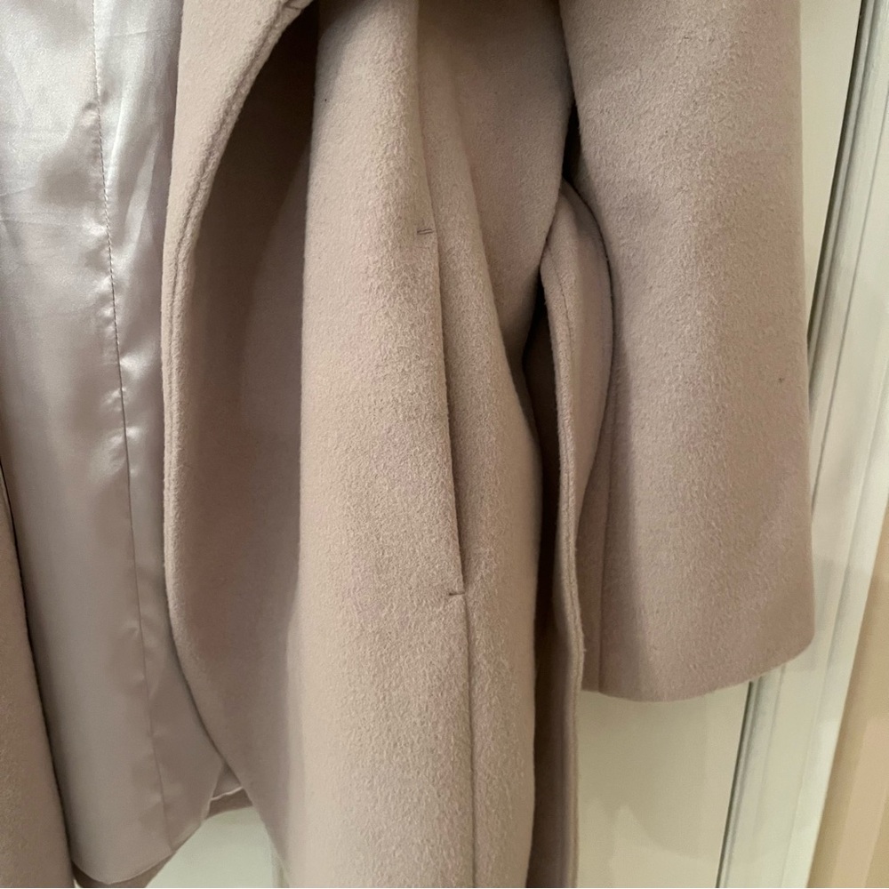 T Tahari Wool Blend Wrap Coat Shawl Collar Belted Women’s Size L - Picture 7 of 15